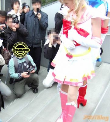 Candy Doll visits Akihabara